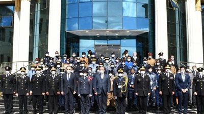 أكاديمية الشرطة تنظم دورة عن 