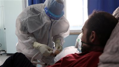 الصحة: انحسار الموجة الخامسة من كورونا ونأمل عدم قدوم موجات أخرى