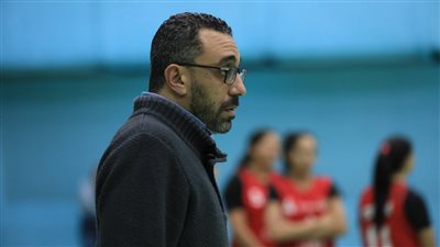 علي هاشم مدرب سيدات السلة ينضم لقائمة الراحلين من جنة الأهلي