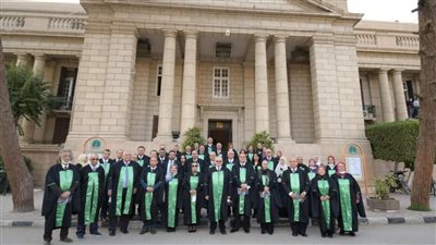 الخشت لـ خريجي الدفعة 188 من طب القاهرة: كنتم على قدر المسئولية 