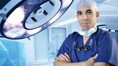 د. هاني عبد الجواد: الأزهر لا يخرج علماء دين فقط.. وهذا سبب خطورة أمراض العمود الفقري (حوار)