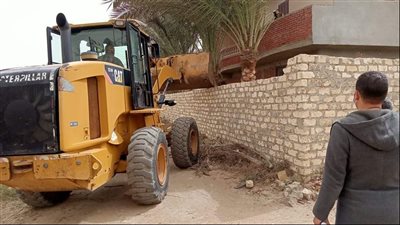 استرداد 1018 مترا من أراضي الدولة بالتل الكبير في الإسماعيلية | صور 