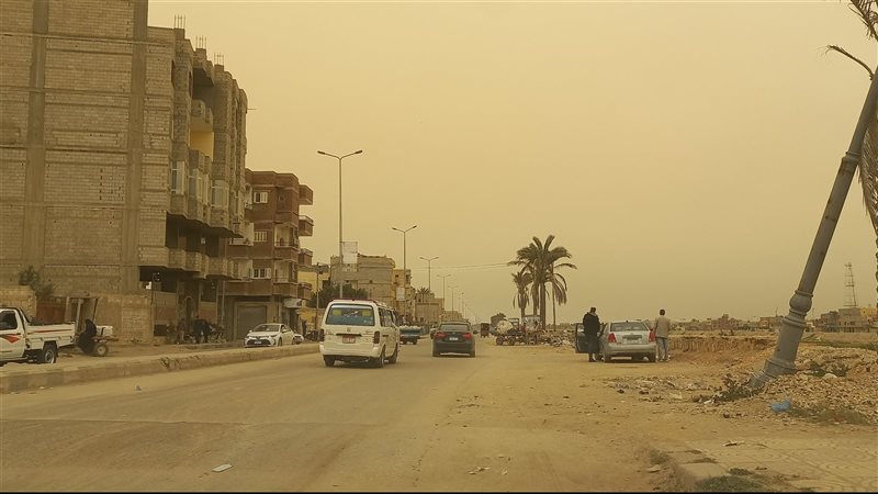 عاصفة ترابية 