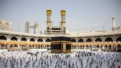 بالأرقام.. شركات السياحة تعلن انخفاض أسعار برامج العمرة