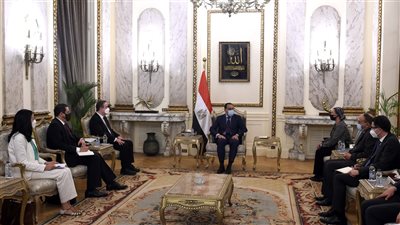 مدبولي يستقبل الرئيس التنفيذي لصندوق المناخ الأخضر التابع للأمم المتحدة