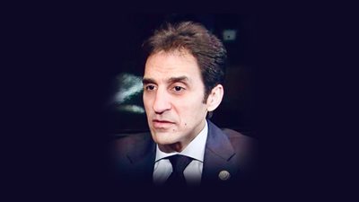 بسام راضي: الرئيس يوجه بتعزيز استخدام أحدث التقنيات لمضاعفة قدرات البنية المعلوماتية الرقمية للدولة بالتوازي مع تدريب الكوادر البشرية لدعم الأداء الحكومي وتوفير أحدث الخدمات للمواطنين وقطاع الأعمال