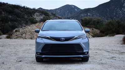 أسعار ومواصفات سيارات تويوتا سيينا 2022|صور