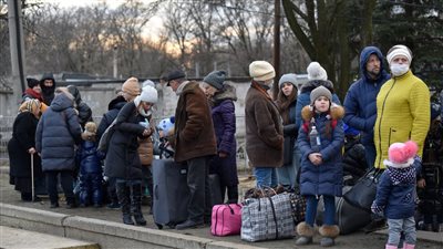 وزارة الدفاع الروسية: فتح ممرات إنسانية من كييف و4 مدن أخرى