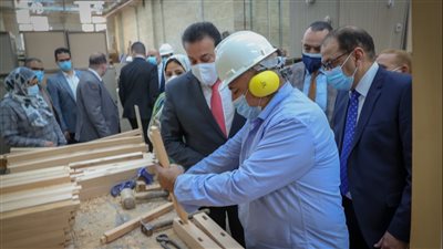 الصحة: دراسة التوسع في إنشاء مخازن للتموين الطبي بالمحافظات