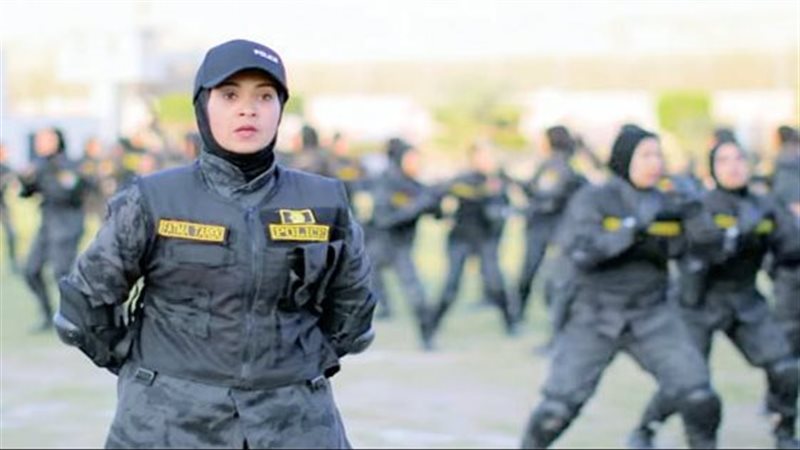 الشرطة النسائية 
