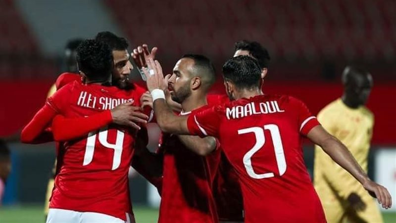 لاعبو الأهلي
