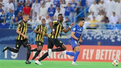مناوشات بين جماهير الهلال والاتحاد عقب قمة الدوري السعودي| فيديو