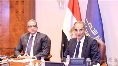 وزيرا السياحة والاتصالات يتابعان رفع كفاءة الإنترنت بالفنادق