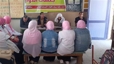 القضية السكانية تتصدر جلسات الدوار للقومي للمرأة بالمنيا