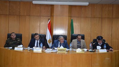 الموافقة على بدء إجراءات التقنين لـ 92 طلبا على أملاك الدولة بالمنيا 