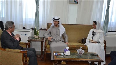 جامعة الإسكندرية تستقبل ملحق التعليم وعلوم التكنولوجيا بسفارة الإمارات