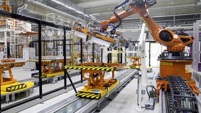  شركة ستيلانتس تقرر إيقاف برنامج تطوير تكنولوجيا خلايا الوقود الهيدروجينية بالسيارات 