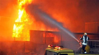 انتداب المعمل الجنائى لكشف سبب حريق مصنع المراتب في البدرشين