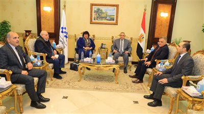 محافظ سوهاج يستقبل وزيرة الثقافة