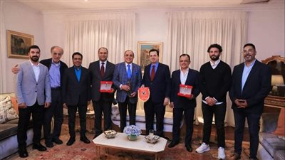 بعثة الأهلي في جنوب أفريقيا تلبي دعوة السفير على العشاء