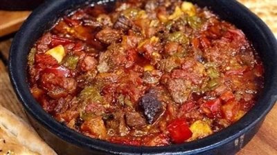 طريقة عمل المسقعة باللحمة المفرومة