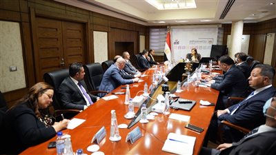 وزيرة التخطيط تستقبل رئيس البورصة المصرية ورئيس هيئة الأوراق المالية العراقية