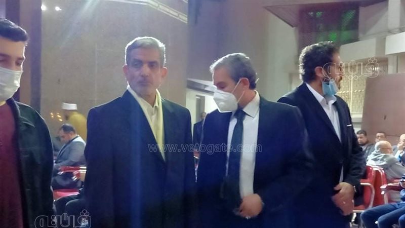 احمد عبد العزيز 