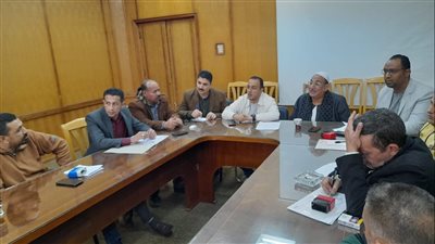 لمحاربة الغلاء.. تجارية الإسماعيلية تعلن إقامة معارض للسلع بتخفيضات 20% | صور