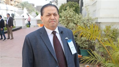 اللجنة المشرفة على انتخابات الوفد: العملية الديمقراطية تسير بانتظام ويسر 