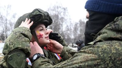 الرجال فيها عملة صعبة.. كيف أصبحت موسكو مدينة للنساء فقط وما علاقة بوتين بالأمر؟