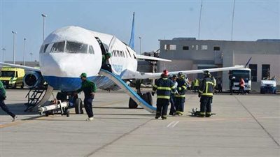 مطار مرسى علم يستقبل ٤٥٠٠ سائح