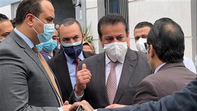 عبد الغفار يوجه بتعجيل إجراءات التحويل من مراكز طب الأسرة للمستشفيات