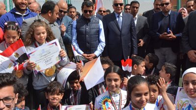 وزير الشباب ومحافظ الجيزة يفتتحان منشآت رياضية بنادي حدائق الأهرام