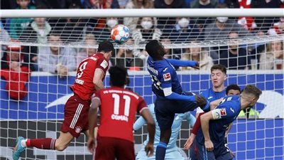 بايرن ميونخ يتعثر بتعادل مع هوفنهايم 1/1 في الدوري الألماني