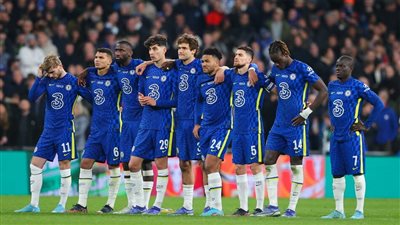 بعد تجميد الحسابات وبطاقات الائتمان.. نجوم تشيلسي يخططون للهروب من النادي