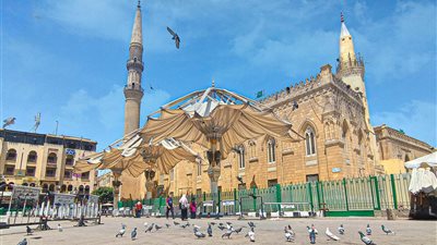 متى يستقبل مسجد الإمام الحسين المصلين؟ الأوقاف تجيب