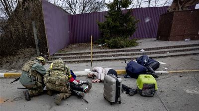 سامحيني مقدرتش أدافع عنك.. أوكراني اكتشف مقتل عائلته على تويتر