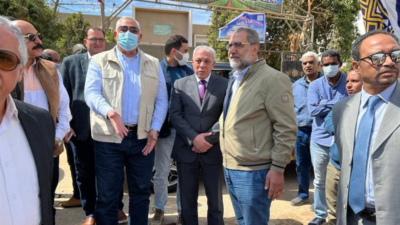 وزير الزراعة ومحافظ