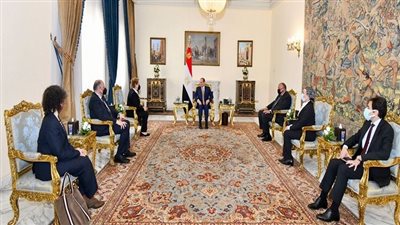 قمة المناخ بشرم الشيخ.. السيسي: مصر تسعى للبناء على ما تم إنجازه خلال قمة جلاسجو بهدف الوصول لحلول والتزامات عملية قابلة للتطبيق دوليًا فيما يتعلق بمواجهة التحديات المناخية وحشد التمويل الدولي لذلك