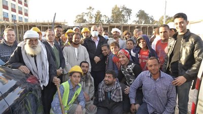 محافظ أسيوط يتفقد نسب تنفيذ مجمعات الخدمات ومركز شباب الزرابي بأبوتيج 