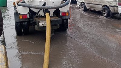 محافظ الإسكندرية يؤكد استمرار رفع درجة الاستعدادات القصوى للتعامل مع الأمطار