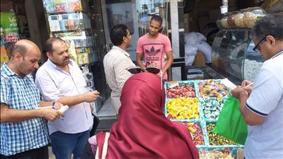 حجب سلع وبيع بأزيد من السعر الرسمي.. الداخلية تضبط 1364 قضية تموينية 