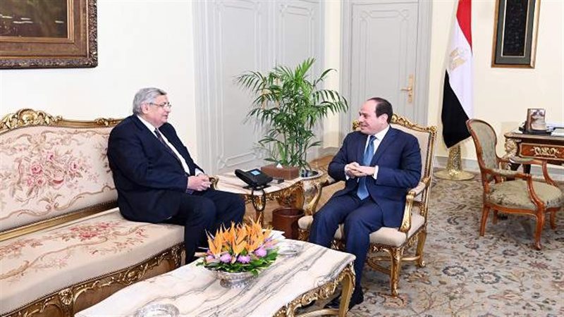 الرئيس السيسي ومستشار