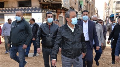 محافظ الإسماعيلية يحذر بائعي شارع مصر من التعدى على الطريق العام| صور