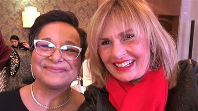 يسرا تنعى أنيسة حسونة