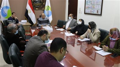 مياه أسيوط تناقش إجراءات رفع جودة مرفقي المياه والصرف الصحي