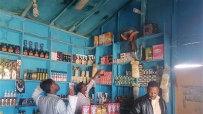 إعدام كمية كبيرة من السلع المخالفة بمدينتي حلايب وشلاتين