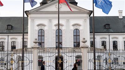 طرد 3 دبلوماسيين روس من سلوفاكيا 