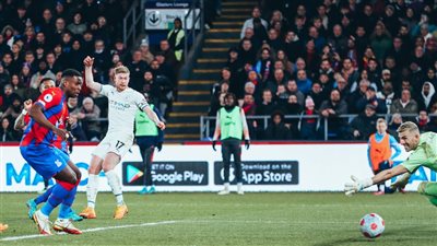 كريستال بالاس يقدم هدية لليفربول بالتعادل مع مانشستر سيتي بالدوري الإنجليزي