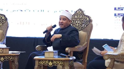 بقرار من الطيب، تكليف حسن الصغير رئيسًا لأكاديمية الأزهر العالمية (مستند)